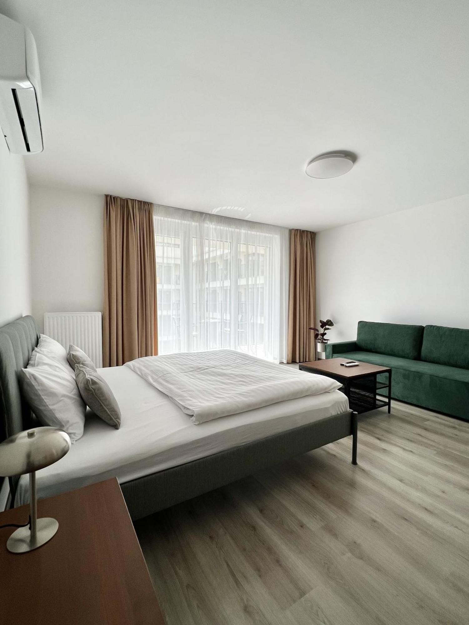The Riverhouse Budapest Exterior foto