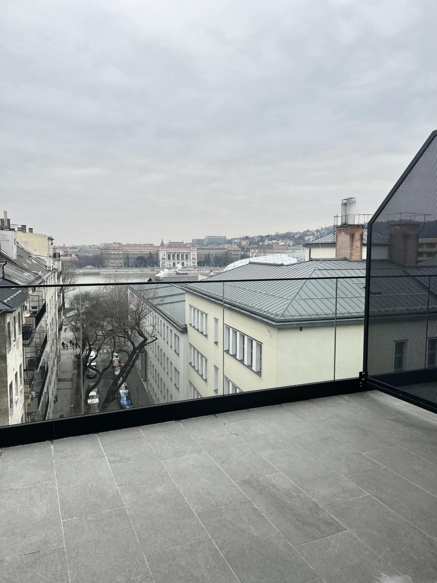 The Riverhouse Budapest Exterior foto